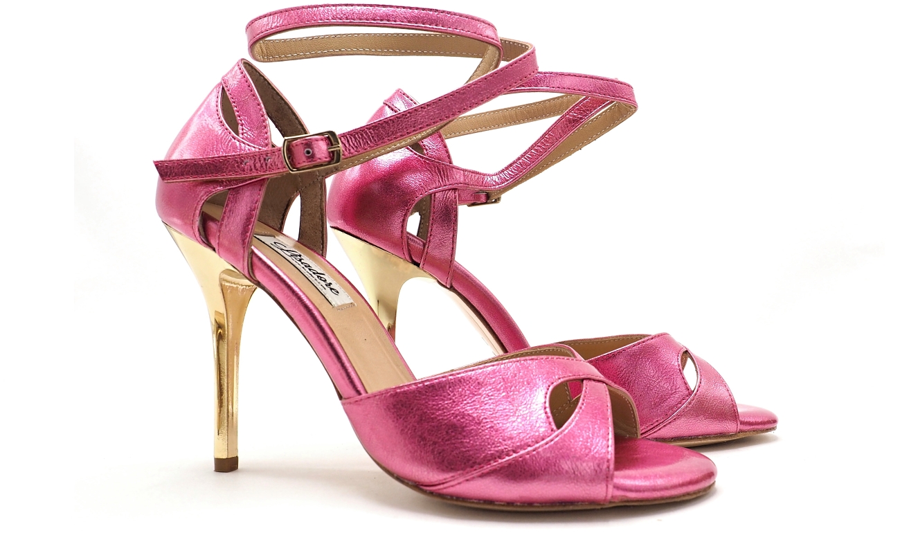 Lisadore - Pink / Fucsia Metallic Lack Butterfly - Lisadore